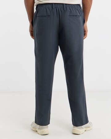 Jack & Jones Kane Commute Travel Trouser - Grey