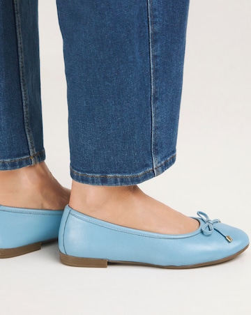 Eliza Basic Leather Ballerina Wide E Fit