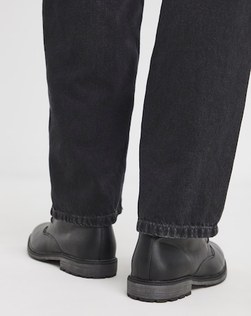 Penn Lace Up Boot Wide Fit