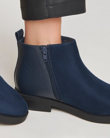 Verity Classic Zip Detail Ankle Boot Extra Wide EEE Fit