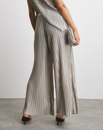 Joanna Hope Metallic Plisse Wide Leg Trousers