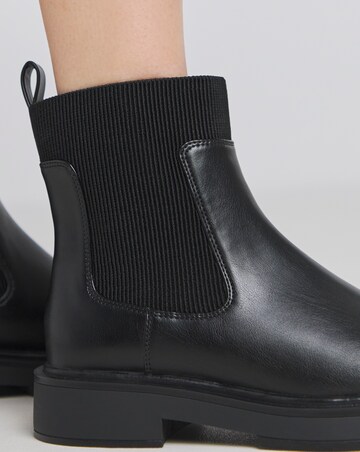 Rue Classic Chelsea Ankle Boots Standard D Fit