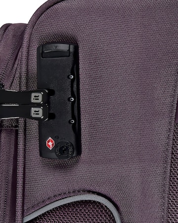 IT Luggage Teleported Cabin Suitcase