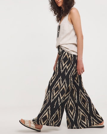 Printed Pull On Crinkle Palazzo Trousers