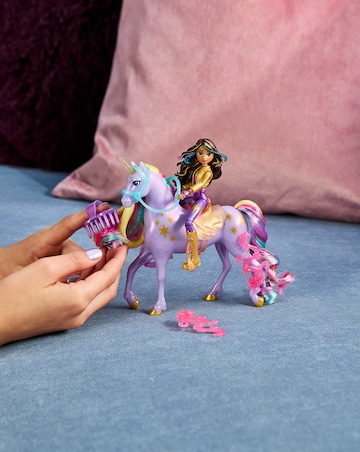 Unicorn Academy Small Sophia Doll & Wildstar