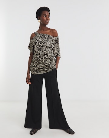 Twist Sleeve Top