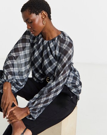 Check Volume Sleeve Blouse