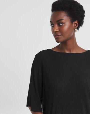 Angel Sleeve Bubble Hem Textured Top