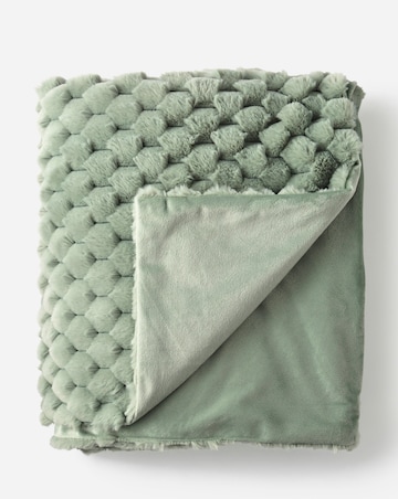 Scallop Faux Fur Throw