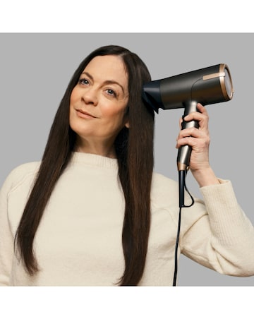 Remington ONE Dry & Style Hair Dryer with Diffuser and Flyaway Attachment D6077