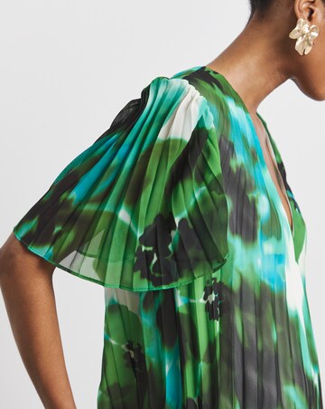 Joanna Hope Printed Pleated Blouse