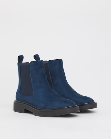 Arya Classic Chelsea Boots - Wide Fit (E)