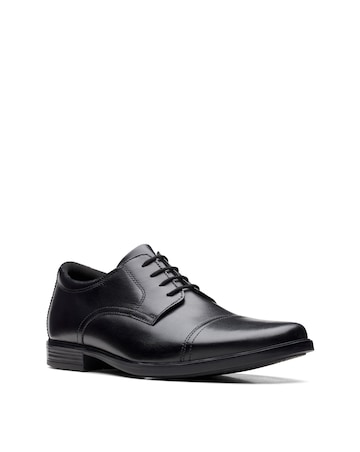 Clarks Howard Cap Shoes - Black