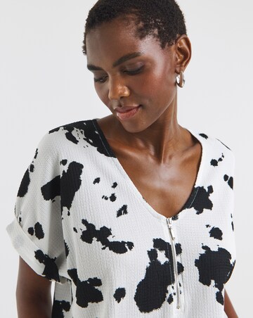 V-Neck Zip Front Longline Top