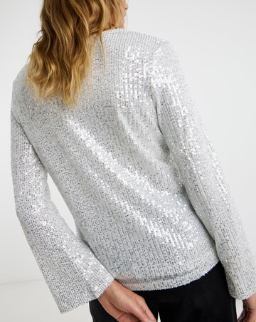 Sequin V-Neck Flare Sleeve Top