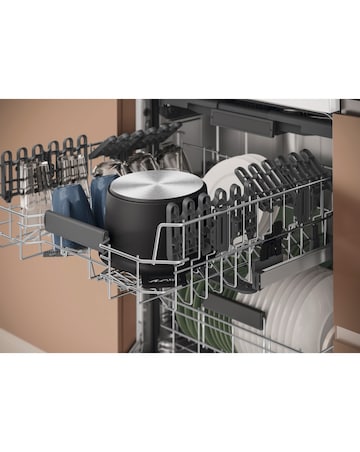 Hotpoint HD7FHP33UK Full Size Dishwasher - 14 Place Settings - White