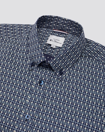Ben Sherman Geo Spot Print Short Sleeve Shirt