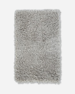 Catherine Lansfield Cuddly Silver Bath Mat