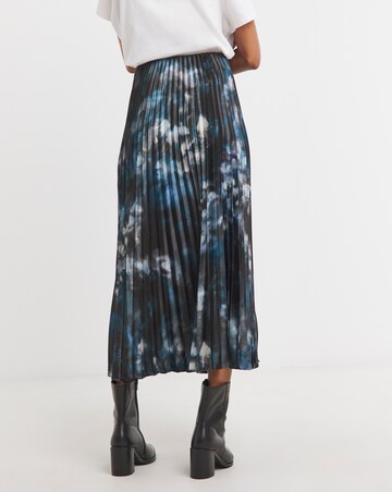 Printed Pleated Satin Maxi Skirt