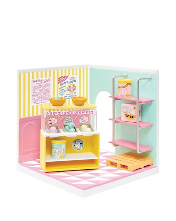 MGA's Miniverse Make It Mini Spaces Ice Cream Shop