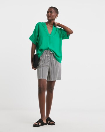 Crochet Trim Linen Mix Tunic Top