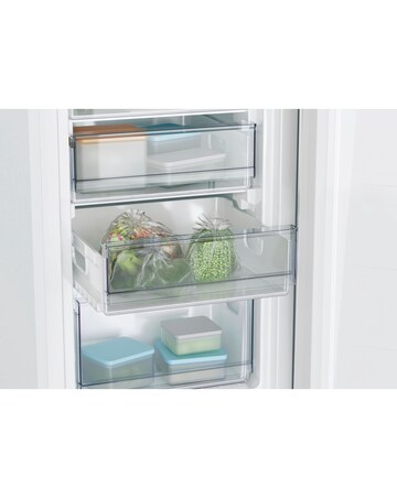 Candy CCT3L517EWWK-1 176cm High 50/50 Fridge Freezer White + Install