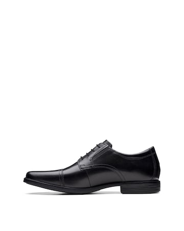Clarks Howard Cap Shoes - Black