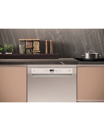 Hotpoint Maxi Space H7FHP43XUK Full Size Dishwasher 15 Place Silver + Install