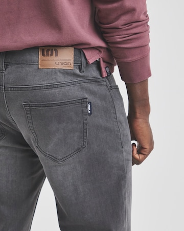 Union Loose Fit Stretch Jean