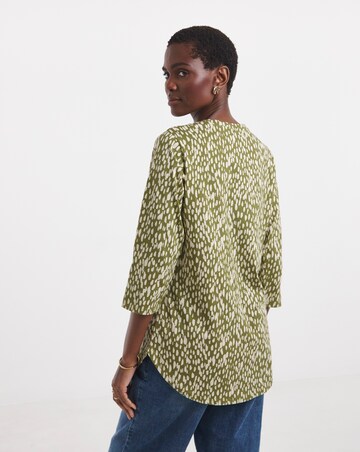 Longline Curved Hem 3/4 Sleeve Top