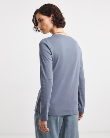 Crew Neck Long Sleeve T-Shirt