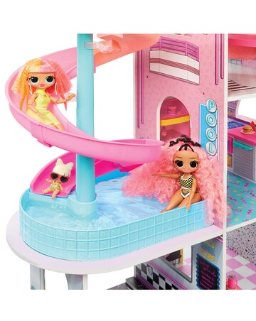 L.O.L. Surprise! O.M.G. Fashion House Playset