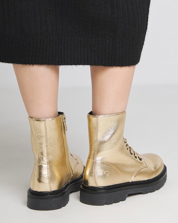Heavenly Feet Justina Lace Up Chunky Boot Wide E Fit