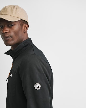 Snowdonia Overhead Black Grid Fleece