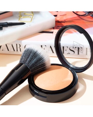 Laura Geller Double Take Baked Full Coverage Foundation - Light