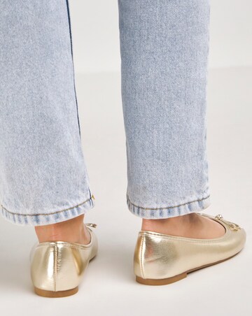 Selena Classic Flat Ballerina Shoes Wide E Fit
