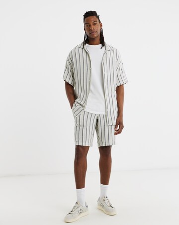 Jack & Jones Coba Stripe Short - Natural
