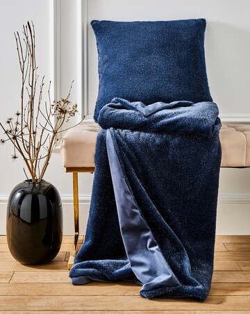 Sparkle Fleece Throw