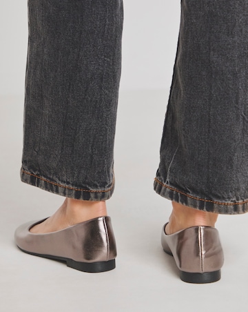 Clarice Square Toe Ballerina Shoes - Extra Wide Fit (EEE)