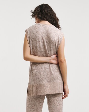 Sleeveless Crew Neck Cosy Longline Vest