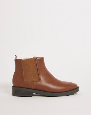 Betty Chelsea Boot - Standard Fit (D)