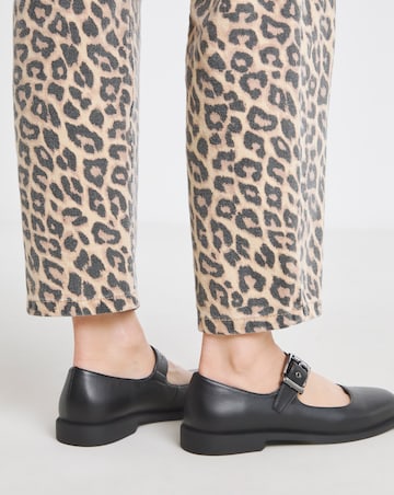 Radiance Square Toe Mary Jane Shoes Extra Wide EEE Fit