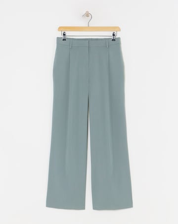 Pleated Wide Leg Trousers