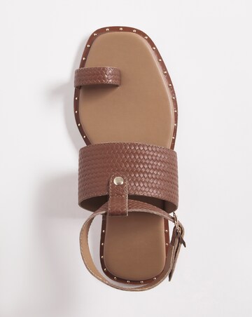 Leather Interweave Toe Ring Sandal - Extra Wide Fit (EEE)