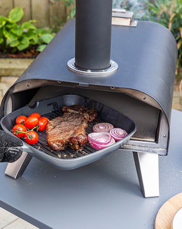 Zanussi BBQ Pizza Oven with Paddle & Cover