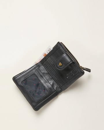 Fatface Leather Heart Purse