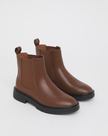 Arya Classic Chelsea Boots - Extra Wide Fit (EEE)