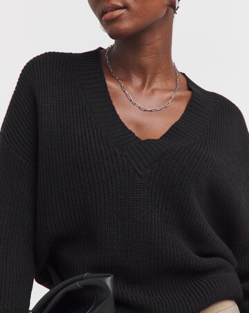 V Neck Jumper