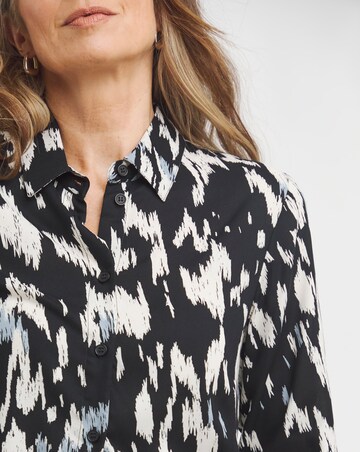 Womens Dipped Back Shirt - Blue Geo