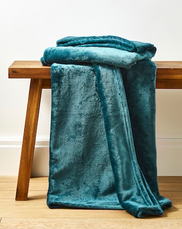 Plush Fleece Throw - Teal